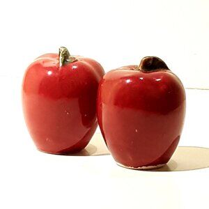 Vintage Apple Salt Pepper Ceramic Shakers
